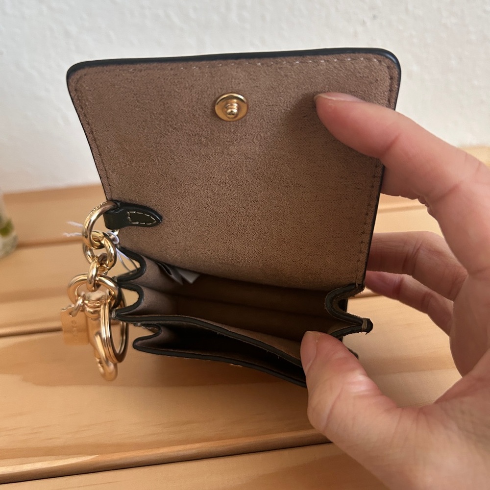 NWT🌵Coach Klare Bag Charm With Signature Canvas Dark Green Suede Mini Coin CCE81 - Picture 5 of 6
